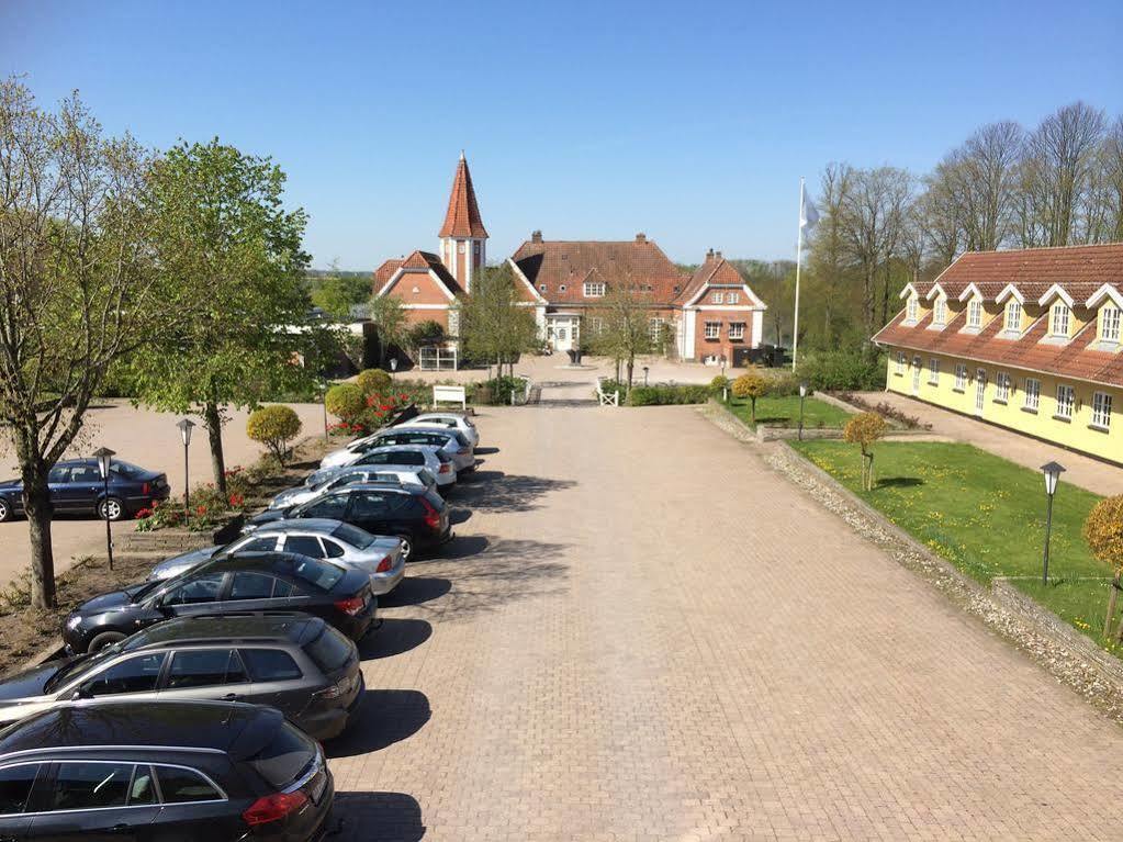 Hotel Sorup Herregaard Рингстед Экстерьер фото